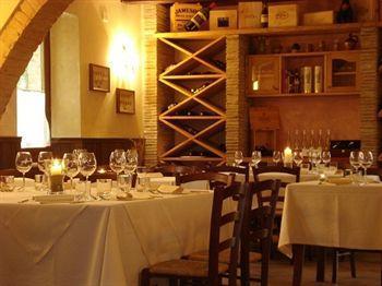 Entropia Ristorante Country House Todi Exterior photo
