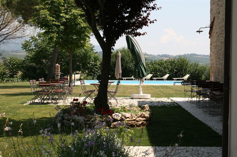 Entropia Ristorante Country House Todi Exterior photo